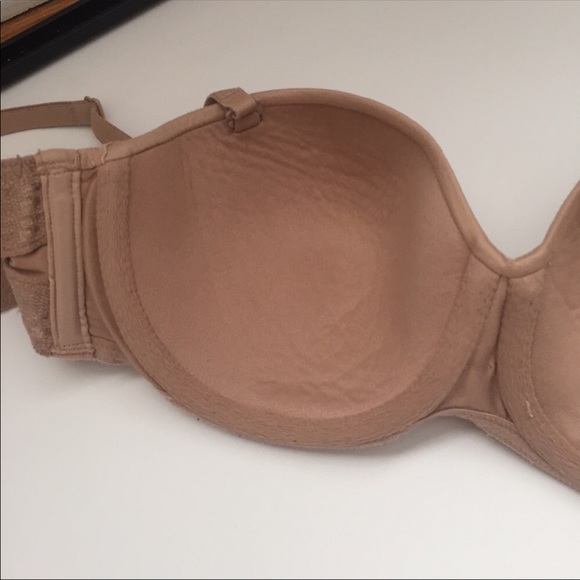 Victoria’s Secret Lace Body Lined Strapless Bra - Picture 6 of 7